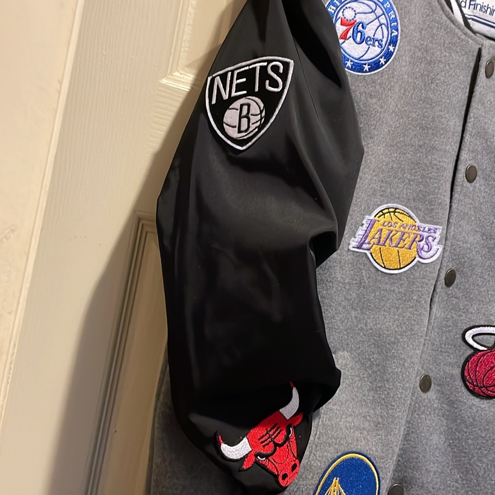 NBA kids jacket - Picture 3 of 11